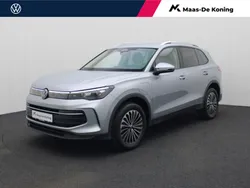 Grijs, metallic lak Nieuw 2025 VW Tiguan Life SUV | € 48.740 (Super prijs)