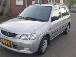 Grijs Gebruikt 2001 Mazda Demio Exclusive MPV | € 1.350 (Eerlijke prijs)