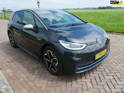 Grijs, metallic lak Gebruikt 2020 VW ID.3 Hatchback | € 18.755 (Eerlijke prijs)