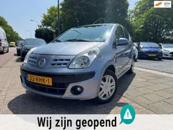Grijs, metallic lak Gebruikt 2011 Nissan Pixo Acenta Hatchback | € 2.795 (Eerlijke prijs)