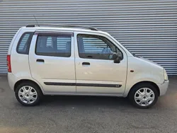 Grijs, metallic lak Gebruikt 2004 Suzuki Wagon R+ Limited Stationwagen | € 2.250 (Duur)