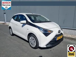 Wit Gebruikt 2020 Toyota Aygo Hatchback | € 9.250 (Eerlijke prijs)
