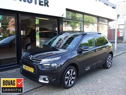 Zwart Gebruikt 2018 Citroën C4 Cactus PureTech Hatchback | € 14.995 (Iets duurder)