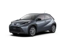 Grijs Gebruikt 2024 Toyota Aygo Play Hatchback | € 21.999 (Eerlijke prijs)