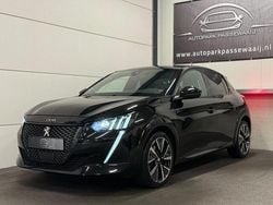 Zwart Gebruikt 2022 Peugeot 208 GT-line Hatchback | € 21.500 (Eerlijke prijs)