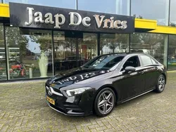 Zwart Gebruikt 2019 Mercedes A200 Business Sedan | € 27.950 (Eerlijke prijs)