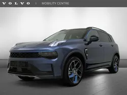 Blauw, metallic lak Gebruikt 2022 Lynk & Co 01 SUV | € 26.935 (Eerlijke prijs)