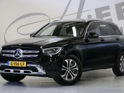 Zwart, metallic lak Gebruikt 2019 Mercedes GLC200 Business SUV | € 36.950 (Eerlijke prijs)