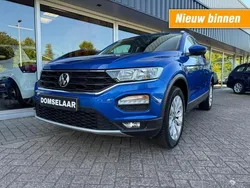 Blauw Gebruikt 2021 VW T-Roc Business SUV | € 27.945 (Iets duurder)