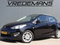 Zwart, metallic lak Gebruikt 2007 Mazda 2 Hatchback | € 2.450 (Eerlijke prijs)