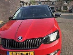 Rood Gebruikt 2015 Skoda Fabia Ambition Hatchback | € 8.250 (Eerlijke prijs)