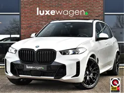 Wit Gebruikt 2023 BMW X5 M Sport SUV | € 92.900 (Eerlijke prijs)