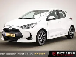 Wit Gebruikt 2024 Toyota Yaris Hybrid Hatchback | € 23.695 (Eerlijke prijs)