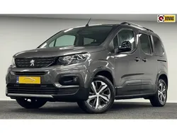 Grijs, metallic lak Gebruikt 2020 Peugeot Rifter GT-line MPV | € 26.995 (Eerlijke prijs)