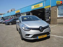 Grijs Gebruikt 2018 Renault Clio IV Intens Hatchback | € 9.950 (Eerlijke prijs)