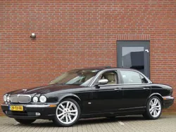 Zwart, metallic lak Gebruikt 2007 Jaguar XJ Sovereign Sedan | € 16.950 (Goede deal)