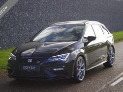 Zwart Gebruikt 2018 Cupra Leon Stationwagen | € 24.990 (Eerlijke prijs)