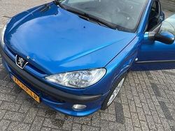 Gebruikt 2001 Peugeot 206 CC Cabriolet | € 1.050 (Eerlijke prijs)