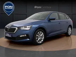 Blauw Gebruikt 2021 Skoda Scala Ambition Hatchback | € 15.850 (Eerlijke prijs)