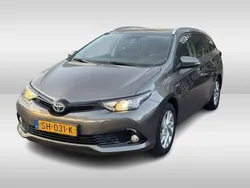 Toyota Auris Touring Sports