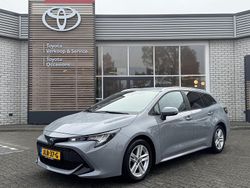 Grijs Gebruikt 2022 Toyota Corolla Hybrid Active Stationwagen | € 24.900 (Duur)