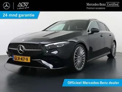 Zwart Gebruikt 2024 Mercedes A180 AMG line Hatchback | € 38.895 (Duur)