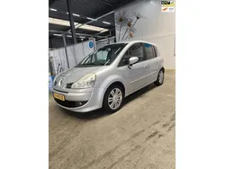 Grijs Gebruikt 2008 Renault Grand Modus Dynamique MPV | € 1.950 (Eerlijke prijs)