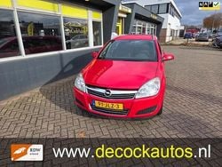 Rood Gebruikt 2009 Opel Astra Business Stationwagen | € 1.440 (Goede deal)