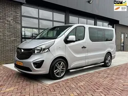 Grijs Gebruikt 2015 Opel Vivaro Van | € 13.975