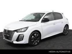 Wit Nieuw 2025 Peugeot 208 Allure Hatchback | € 26.445 (Super prijs)