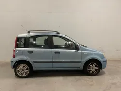 Blauw, metallic lak Gebruikt 2004 Fiat Panda Emotion Hatchback | € 1.399 (Eerlijke prijs)