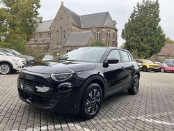 Zwart Nieuw 2025 Fiat 600 Hatchback | € 24.500