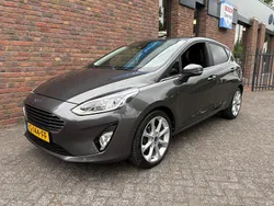 Grijs Gebruikt 2017 Ford Fiesta Vignale Hatchback | € 11.955 (Goede deal)