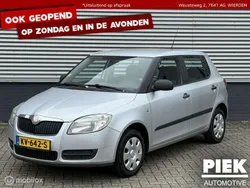 Grijs Gebruikt 2009 Skoda Fabia Drive Hatchback | € 1.199 (Eerlijke prijs)