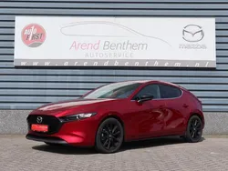 Soul red crystal (rood metallic) Gebruikt 2023 Mazda 3 Homura-Line Hatchback | € 32.350 (Duur)