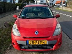 Gebruikt 2011 Renault Clio R.S. Hatchback | € 2.500 (Goede deal)