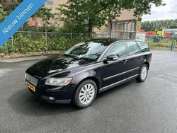 Zwart, metallic lak Gebruikt 2006 Volvo V50 Stationwagen | € 2.599 (Eerlijke prijs)
