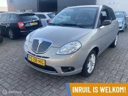 Grijs Gebruikt 2007 Lancia Ypsilon Hatchback | € 2.250 (Eerlijke prijs)