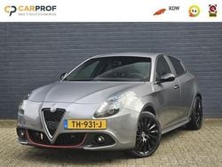Grijs Gebruikt 2018 Alfa Romeo Giulietta Super Hatchback | € 17.450 (Eerlijke prijs)