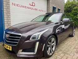 Paars, metallic lak Gebruikt 2016 Cadillac CTS Sedan | € 24.950
