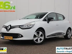 Ijswit 369 Gebruikt 2016 Renault Clio IV Dynamique Hatchback | € 8.900 (Eerlijke prijs)