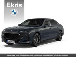 Grijs Nieuw 2025 BMW 750e Executive Sedan | € 175.129