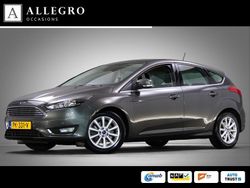 Grijs Gebruikt 2017 Ford Focus Titanium Hatchback | € 11.745 (Eerlijke prijs)
