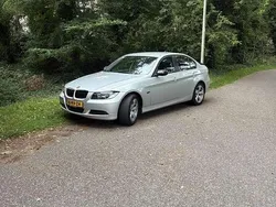 Grijs Gebruikt 2005 BMW 318 Sedan | € 4.000 (Eerlijke prijs)