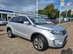 Grijs Gebruikt 2023 Suzuki Vitara SUV | € 24.995 (Goede deal)
