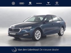 Blauw, metallic lak Gebruikt 2024 Skoda Octavia Business Line Stationwagen | € 28.850 (Eerlijke prijs)