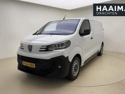Wit Gebruikt 2024 Peugeot Expert S Van | € 21.750 (Eerlijke prijs)