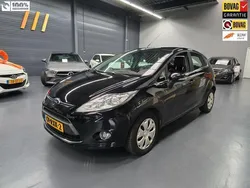 Zwart Gebruikt 2011 Ford Fiesta Titanium Hatchback | € 5.650 (Iets duurder)