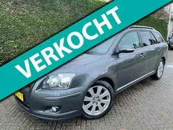 Grijs Gebruikt 2008 Toyota Avensis Stationwagen | € 4.999 (Iets duurder)
