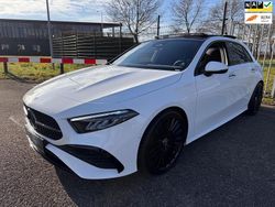 Wit Gebruikt 2023 Mercedes A220 AMG line Hatchback | € 42.900